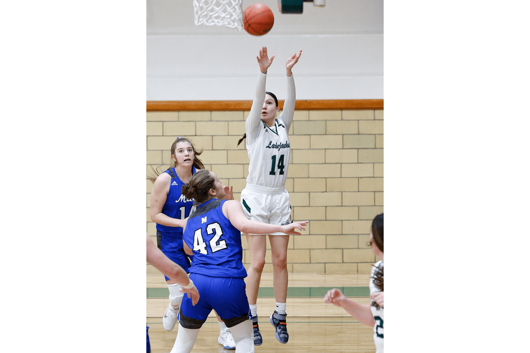 Photography Dakota College at Bottineau