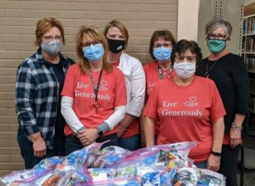 Thrivent Financial and Dakota College Provide Care Packs