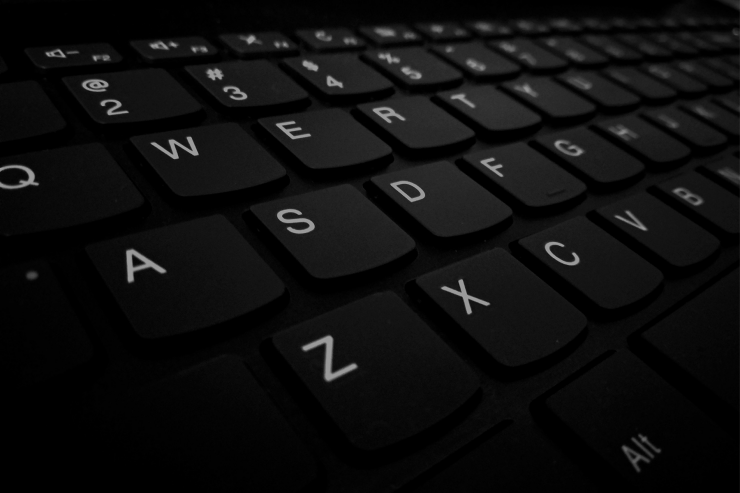 Close up picture of a laptop keyboard